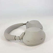 Load image into Gallery viewer, Sony WH-1000XM6 Headphones Platinum Silver