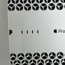 Load image into Gallery viewer, Apple Pro Display XDR 32in 2019 Silver