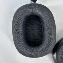 Load image into Gallery viewer, Apple AirPods Max Lightning Space Gray