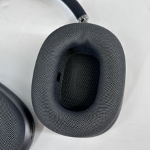 Load image into Gallery viewer, Apple AirPods Max Lightning Space Black