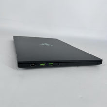 Load image into Gallery viewer, Razer Blade 15 Advanced 2019 Black 2.2 GHz Intel Core i7 8th Gen. 16GB RAM 256GB Solid State Drive NVIDIA GeForce RTX 2070 8 GB