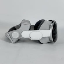 Load image into Gallery viewer, Apple Vision Pro (M5) 256GB