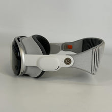 Load image into Gallery viewer, Apple Vision Pro 256GB