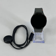 Load image into Gallery viewer, Samsung Galaxy Watch7 44mm Green Unlocked 32GB