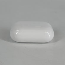 Load image into Gallery viewer, Apple AirPods Pro 3 USB-C White