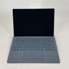 Load image into Gallery viewer, Dell Latitude 7320 (Detachable) 13.3 Gray 1.1 GHz Intel Core i5 11th Gen. 16GB RAM 256GB Solid State Drive