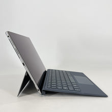 Load image into Gallery viewer, Dell Latitude 7320 (Detachable) 13.3 Gray 1.1 GHz Intel Core i5 11th Gen. 16GB RAM 256GB Solid State Drive
