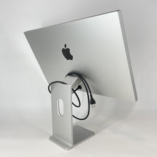 Load image into Gallery viewer, Apple Studio Display 27in 2026 Silver
