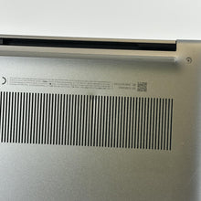 Load image into Gallery viewer, Dell Precision 5570 15.6 Gray 2.3 GHz Intel Core i7 12th Gen. 32GB RAM 512GB Solid State Drive NVIDIA RTX A1000 4 GB
