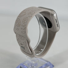 Load image into Gallery viewer, Apple Watch (SE) 2nd Gen. 40mm Silver Unlocked 32GB