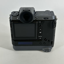 Load image into Gallery viewer, Fujifilm GFX 100 102MP Black