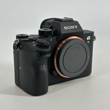 Load image into Gallery viewer, Sony Alpha 7R III 42.4MP Black