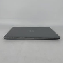 Load image into Gallery viewer, Dell Latitude 5520 15.6 Gray 3.0 GHz Intel Core i7 11th Gen. 32GB RAM 512GB Solid State Drive