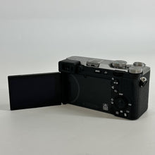Load image into Gallery viewer, Sony Alpha 7CR 61MP Black