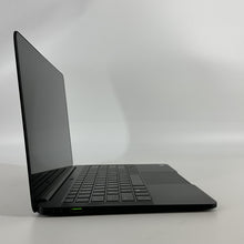 Load image into Gallery viewer, Razer Blade Stealth 13 2017 Black 1.8 GHz Intel Core i7 8th Gen. 16GB RAM 256GB Solid State Drive