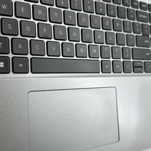 Load image into Gallery viewer, Dell Latitude 5540 15.6 Gray 1.7 GHz Intel Core i7 13th Gen. 32GB RAM 512GB Solid State Drive