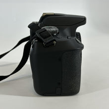 Load image into Gallery viewer, Canon EOS Rebel T7 24.1MP Black