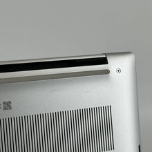 Load image into Gallery viewer, Dell XPS 15 9510 Silver 2.3 GHz Intel Core i7 11th Gen. 32GB RAM 512GB Solid State Drive NVIDIA GeForce RTX 3050 Ti 4 GB