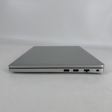Load image into Gallery viewer, Dell Pro 14 PC14250 Platinum Silver 2.0 GHz Intel Core Ultra 5 Series 2 32GB RAM 512GB Solid State Drive