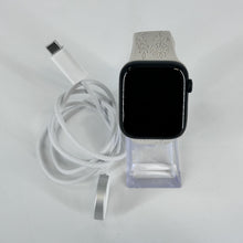 Load image into Gallery viewer, Apple Watch SE 3 44mm Midnight Unlocked 64GB