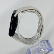 Load image into Gallery viewer, Apple Watch SE 3 44mm Midnight Unlocked 64GB