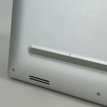 Load image into Gallery viewer, Dell XPS 15 7590 Silver 2.6 GHz Intel Core i7 9th Gen. 16GB RAM 512GB Solid State Drive NVIDIA GeForce GTX 1650 4 GB