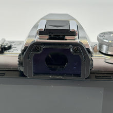 Load image into Gallery viewer, Olympus OM-D E-M10 IV 20.3MP Silver