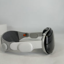 Load image into Gallery viewer, Apple Vision Pro 512GB