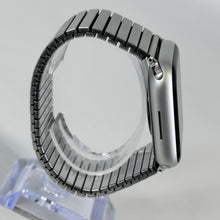 Load image into Gallery viewer, Apple Watch (Series 9) 45mm Silver WiFi 64GB
