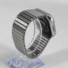 Load image into Gallery viewer, Apple Watch (Series 9) 45mm Silver WiFi 64GB