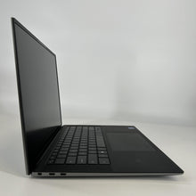 Load image into Gallery viewer, Dell Precision 5570 15.6 Gray 2.4 GHz Intel Core i7 12th Gen. 32GB RAM 512GB Solid State Drive NVIDIA RTX A1000 4 GB