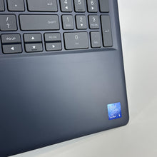 Load image into Gallery viewer, Dell Alienware 16X Aurora Interstellar Indigo 2.7 GHz Intel Core Ultra 9 Series 2 32GB RAM 1TB Solid State Drive NVIDIA GeForce RTX 5060 8 GB