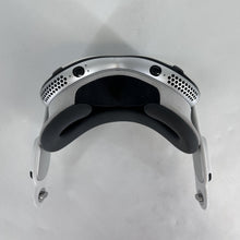 Load image into Gallery viewer, Apple Vision Pro 256GB