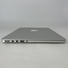 Load image into Gallery viewer, Apple MacBook Pro Retina 13 Mid 2014 Silver 2.6 GHz Intel Core i5 4th Gen. 8GB RAM 1TB Solid State Drive