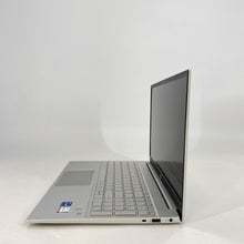 Load image into Gallery viewer, HP Pavilion 15 Silver 2.8 GHz Intel Core i7 11th Gen. 16GB RAM 512GB Solid State Drive