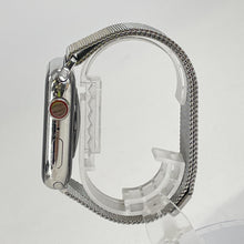 Load image into Gallery viewer, Apple Watch (Series 7) 45mm Silver Unlocked 32GB