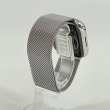 Load image into Gallery viewer, Apple Watch (Series 7) 45mm Silver Unlocked 32GB