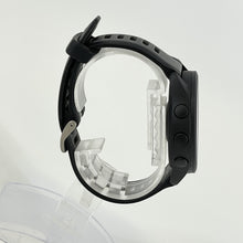 Load image into Gallery viewer, Garmin Forerunner 165 43MM Black GPS