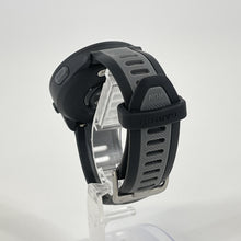 Load image into Gallery viewer, Garmin Forerunner 165 43MM Black GPS