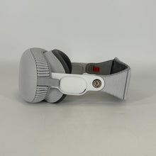 Load image into Gallery viewer, Apple Vision Pro 512GB