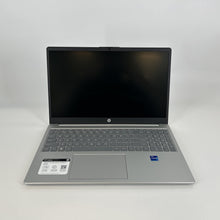 Load image into Gallery viewer, HP Laptop 15 15.6 1.7 GHz Intel Core i7 12th Gen. 8GB RAM 256GB Solid State Drive