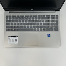 Load image into Gallery viewer, HP Laptop 15 15.6 1.7 GHz Intel Core i7 12th Gen. 8GB RAM 256GB Solid State Drive