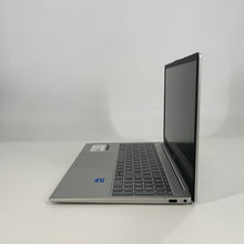 Load image into Gallery viewer, HP Laptop 15 15.6 1.7 GHz Intel Core i7 12th Gen. 8GB RAM 256GB Solid State Drive