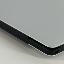 Load image into Gallery viewer, Dell XPS 13 9370 Black 1.8 GHz Intel Core i7 8th Gen. 16GB RAM 512GB Solid State Drive
