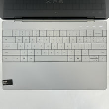 Load image into Gallery viewer, Dell XPS 13 9340 Silver 1.4 GHz Intel Core Ultra 7 32GB RAM 1TB Solid State Drive
