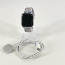 Load image into Gallery viewer, Other Watch 40mm Silver Unlocked 32GB