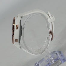 Load image into Gallery viewer, Garmin Vivoactive 4S 40mm Gold GPS