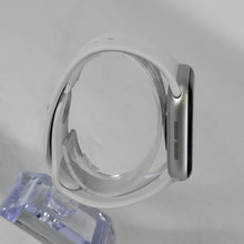 Load image into Gallery viewer, Apple Watch (Series 11) 42mm Silver Unlocked 64GB