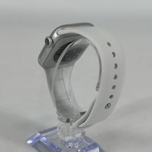 Load image into Gallery viewer, Apple Watch (Series 11) 42mm Silver Unlocked 64GB