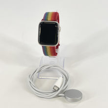 Load image into Gallery viewer, Apple Watch (SE) 2nd Gen. 40mm Gold WiFi 32GB